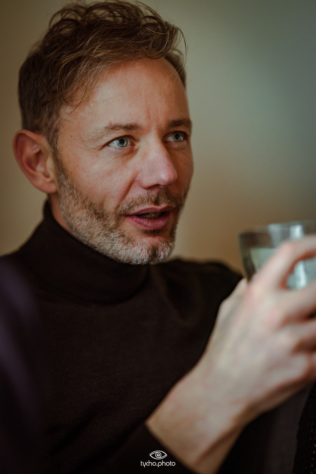 Image gallery marquee